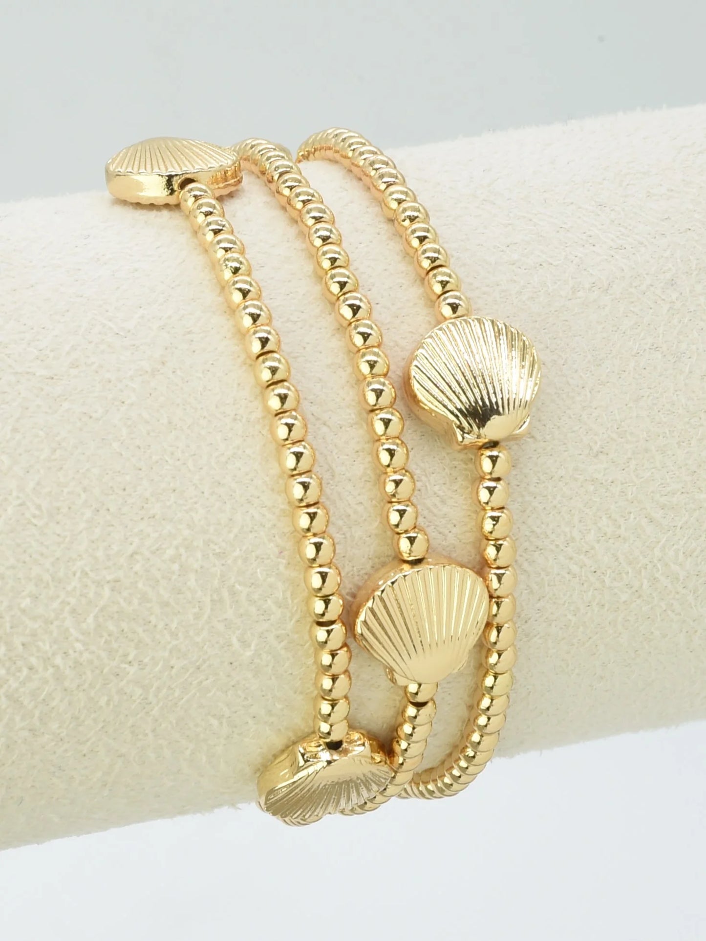 Scallop Shell Bracelets - Charley's Boutique