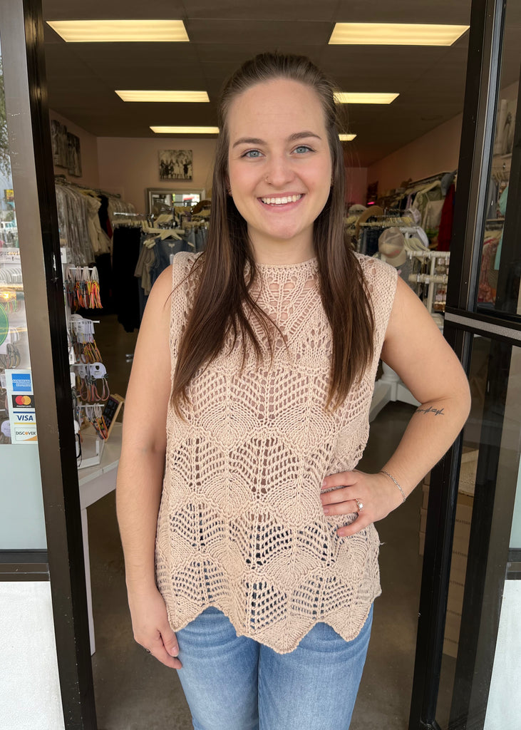 scallop knit sweater top sleeveless