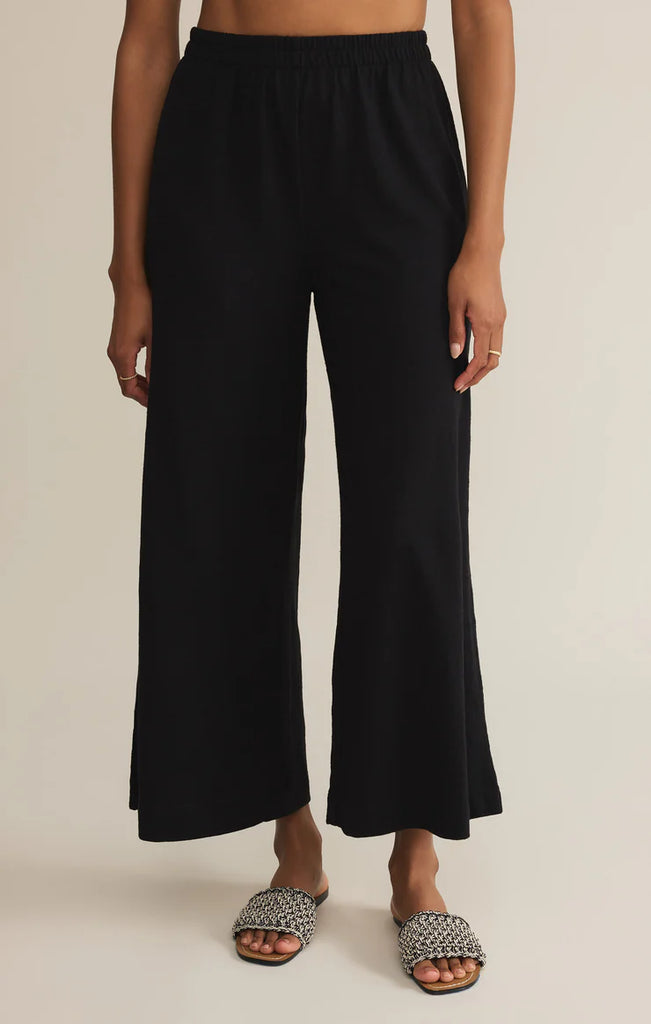 black textured high waist pant